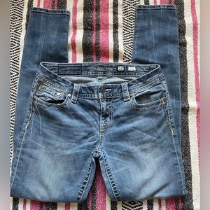 Miss me size 28 mid-rise easy skinny jeans